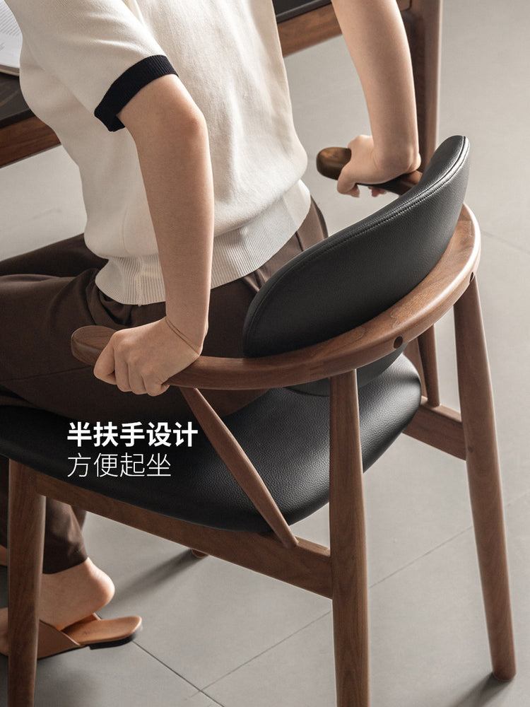 实木餐椅餐厅新中式扶手椅南洋金檀木靠背椅软包原木椅子
