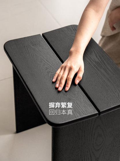 实木凳子餐厅侘寂风矮凳简约原木板凳黑色休闲方凳