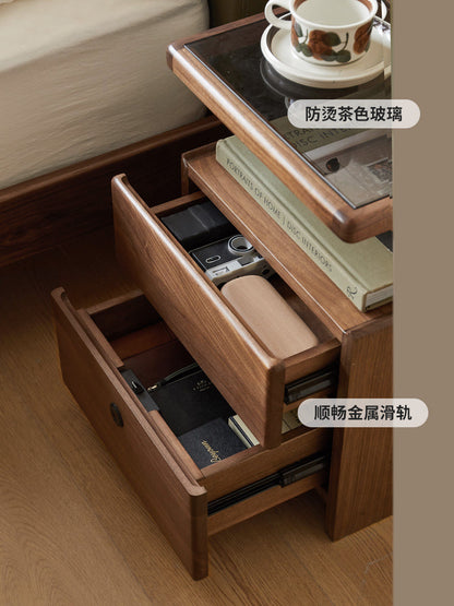 实木床头柜胡桃木智能带锁床边柜卧室带插座小储物柜子