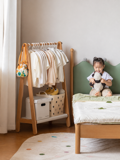 实木儿童挂衣架卧室落地收纳架简易衣服架床边衣帽架