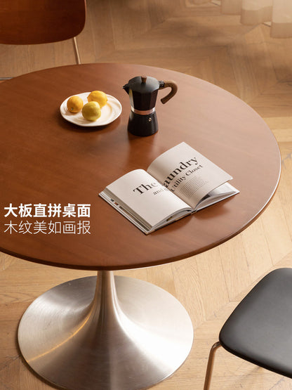 实木小户型餐厅中古风圆餐桌包豪斯茶桌洽谈桌